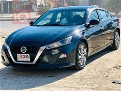 نيسان ألتيما